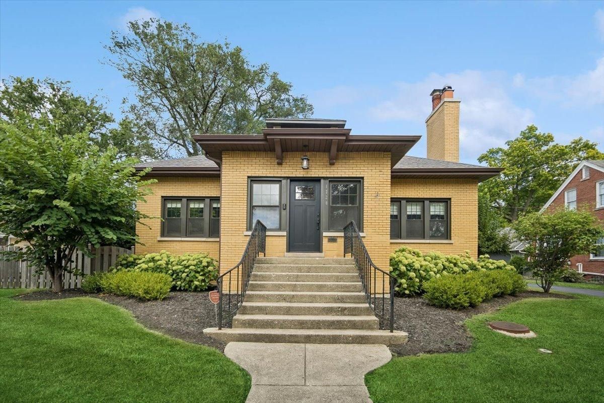 1720 Greendale Avenue Park Ridge IL 60068 MLS #MRD12458033 45 MLS #MRD12458033 image #0