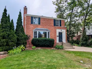14042 S Saginaw Avenue Burnham IL 60633 MLS #MRD12497918 52 broker reciprocity