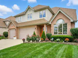 233 N Park Boulevard Glen Ellyn IL 60137 MLS #MRD12495462 64 broker reciprocity
