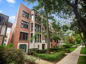 512 N MCCLURG Court #3912 Chicago IL 60611 MLS #MRD12498561 56 broker reciprocity