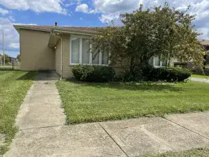 19830 Burnham Avenue Lynwood IL 60411 MLS #MRD12417946 54 broker reciprocity