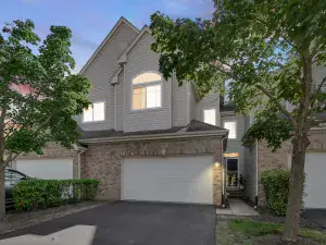 2902 Belle Lane Schaumburg IL 60193 MLS #MRD12444577 48 broker reciprocity