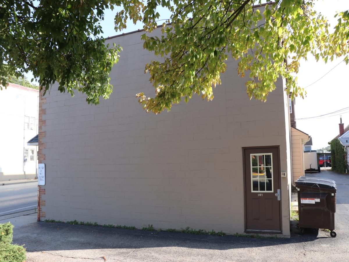 1103 FRONT Street #1103 McHenry IL 60050 MLS #MRD12458575 41 MLS #MRD12458575 image #0