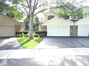 1523 Stewart Drive Darien IL 60561 MLS #MRD12494052 62 broker reciprocity