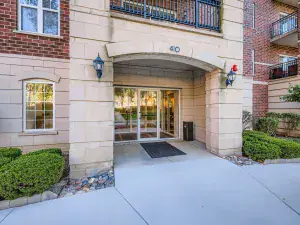 10 Old Oak Drive #103 Buffalo Grove IL 60089 MLS #MRD12485172 60 broker reciprocity