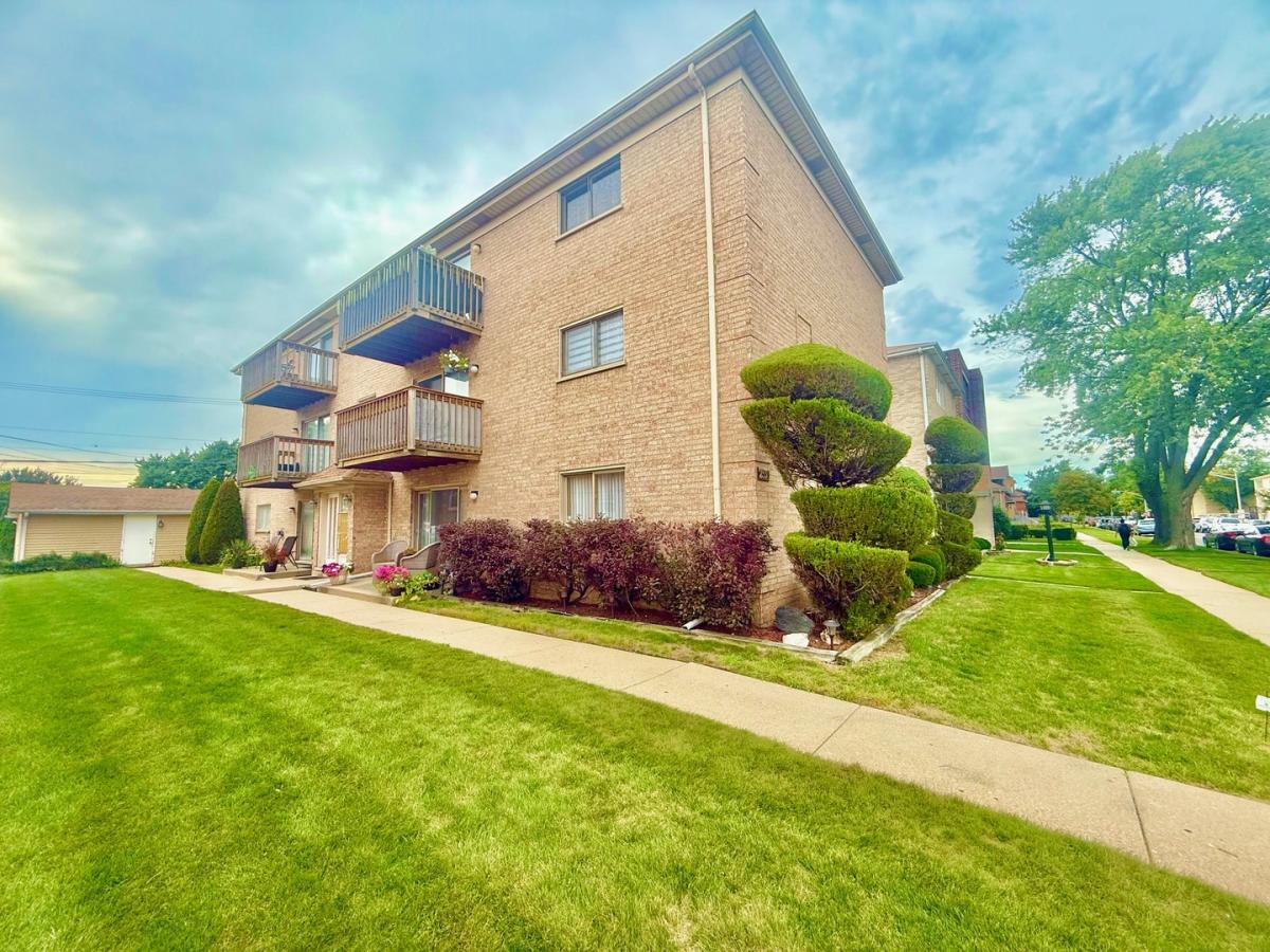 2530 N 72nd Court #2W Elmwood Park IL 60707 MLS #MRD12459814 45 MLS #MRD12459814 image #0