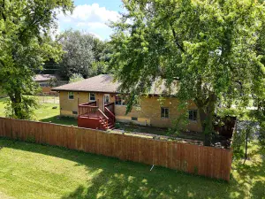 1417 Glenwood Avenue Joliet IL 60435 MLS #MRD12485528 60 broker reciprocity