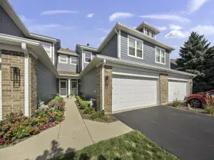 440 E Montrose Avenue #402 Wood Dale IL 60191 MLS #MRD12496208 46 broker reciprocity