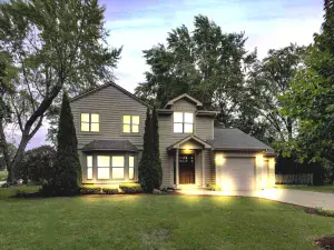 908 BRANTWOOD Avenue Elk Grove Village IL 60007 MLS #MRD12500935 56 broker reciprocity