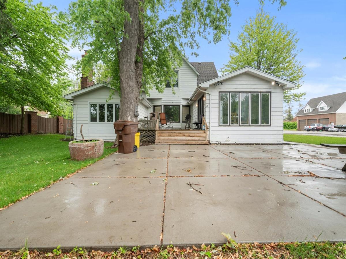 15285 State Street South Holland IL 60473 MLS #MRD12460754 41 MLS #MRD12460754 image #0