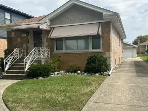 9130 S Greenwood Avenue Chicago IL 60619 MLS #MRD12491344 54 broker reciprocity