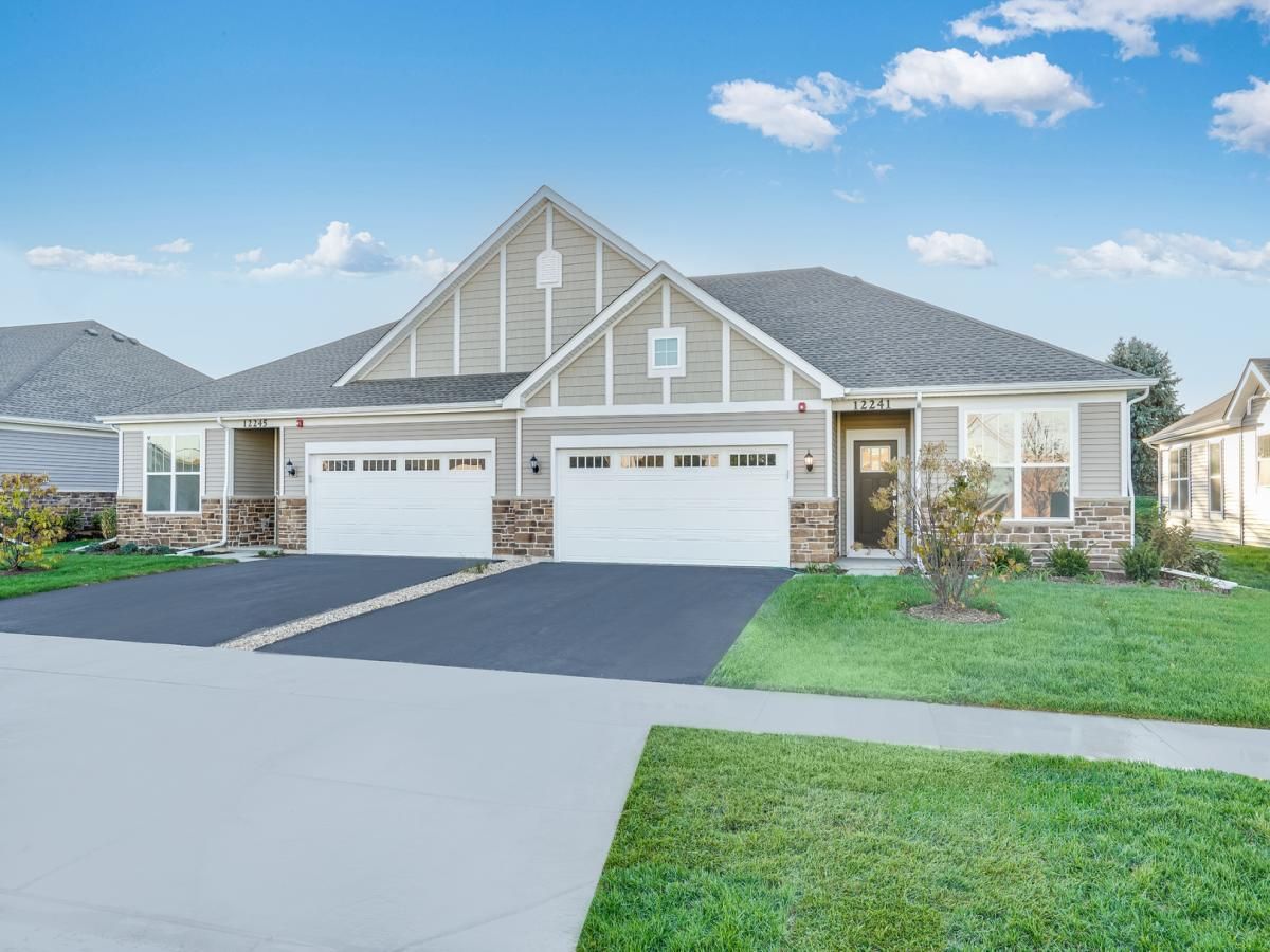 12241 Barcroft Circle Huntley IL 60142 MLS #MRD12461312 45 MLS #MRD12461312 image #0
