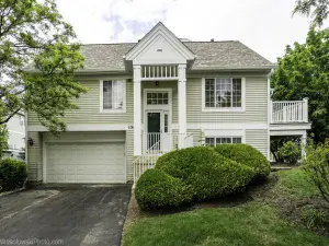 1415 E Central Road #422C Arlington Heights IL 60005 MLS #MRD12496833 56 broker reciprocity