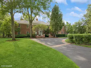 1011 Linden Leaf Drive Glenview IL 60025 MLS #MRD12399888 52 broker reciprocity