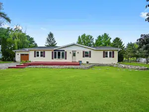 8108 Howe Road Wonder Lake IL 60097 MLS #MRD12504214 42 broker reciprocity