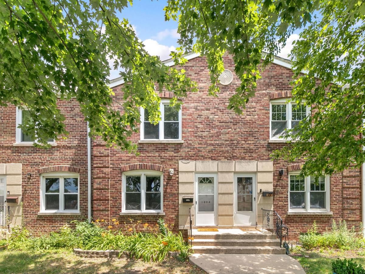 1004 S Taylor Avenue Oak Park IL 60304 MLS #MRD12462089 45 MLS #MRD12462089 image #0