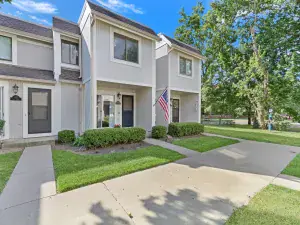 1428 Ardmore Drive Round Lake Beach IL 60073 MLS #MRD12503676 62 broker reciprocity