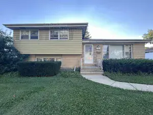 506 N Garfield Street Lombard IL 60148 MLS #MRD12493339 48 broker reciprocity