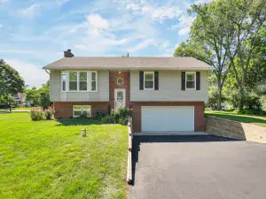 2024 S 6th Avenue Maywood IL 60153 MLS #MRD12493817 46 broker reciprocity