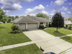8710 W 168th Street Orland Park IL 60462 MLS #MRD12497829 56 broker reciprocity