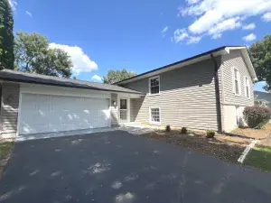 340 W Margaret Terrace Cary IL 60013 MLS #MRD12479147 48 broker reciprocity