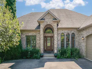 41W235 Dillonfield Drive Elburn IL 60119 MLS #MRD12437427 50 broker reciprocity