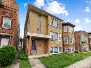 3927 W 56TH Street Chicago IL 60629 MLS #MRD12415460 62 broker reciprocity