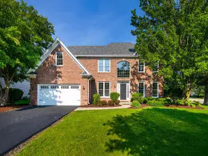 123 N Jefferson Street Batavia IL 60510 MLS #MRD12492305 64 broker reciprocity