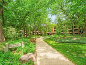 1618 Astor Avenue Oakbrook Terrace IL 60181 MLS #MRD12494901 58 broker reciprocity