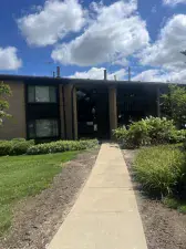 11 6th Avenue #2A La Grange IL 60525 MLS #MRD12502171 52 broker reciprocity