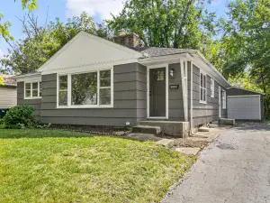 4207 Greenbrier Lane Richton Park IL 60471 MLS #MRD12498391 62 broker reciprocity