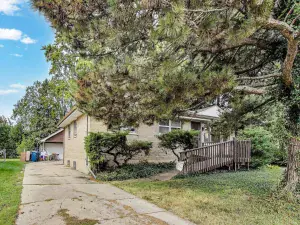 60 S Seebert Street Cary IL 60013 MLS #MRD12491959 46 broker reciprocity
