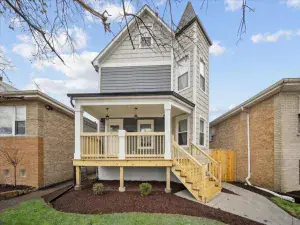 2736 N Monticello Avenue Chicago IL 60647 MLS #MRD12488460 58 broker reciprocity