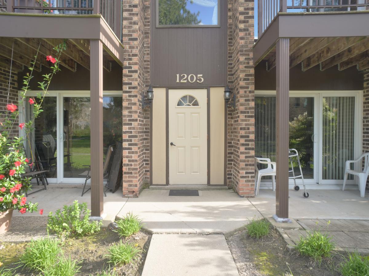 1205 Pleasant Run Drive #210 Wheeling IL 60090 MLS #MRD12464760 45 MLS #MRD12464760 image #0