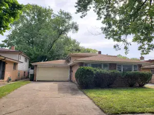 240 E 141st Place Dolton IL 60419 MLS #MRD12503557 46 broker reciprocity