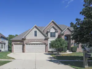 851 Wheatfield Avenue Sugar Grove IL 60554 MLS #MRD12462084 58 broker reciprocity