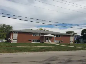 96 S Crystal Street Elgin IL 60123 MLS #MRD12502772 24 broker reciprocity