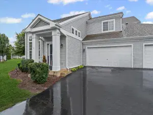 614 Pineridge N Drive #614 Oswego IL 60543 MLS #MRD12498735 50 broker reciprocity