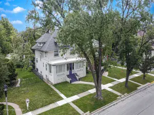 6936 N Keystone Avenue Lincolnwood IL 60712 MLS #MRD12481472 52 broker reciprocity