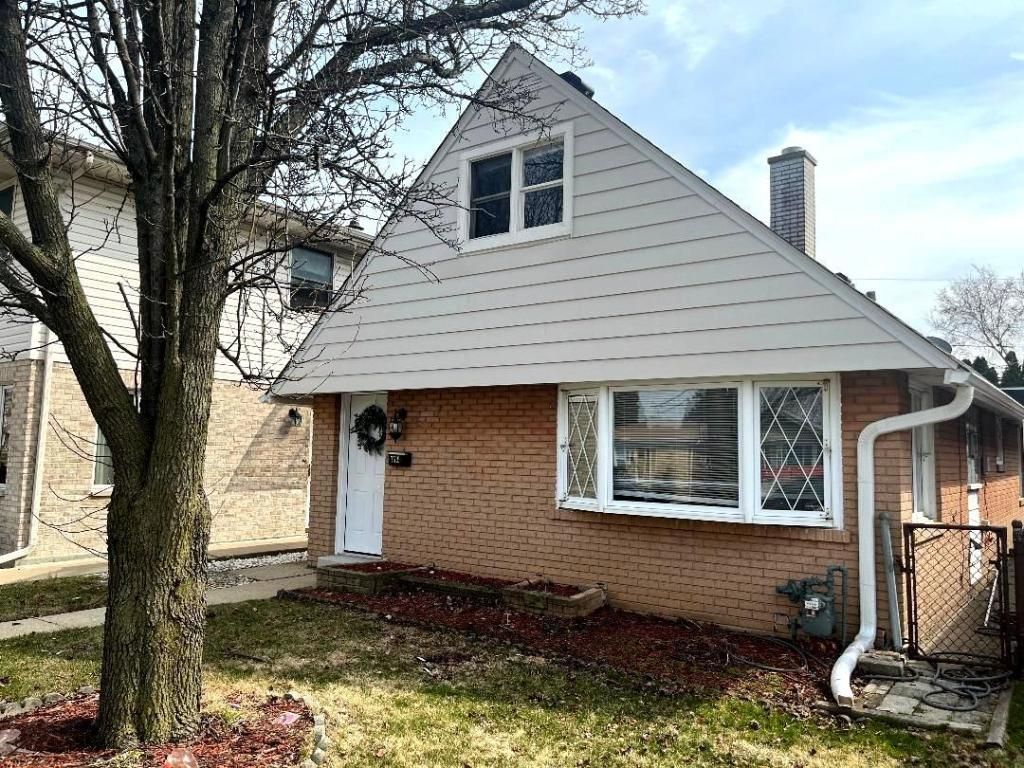 7519 W Argyle Street Harwood Heights IL 60706 MLS #MRD12454260 87 MLS #MRD12454260 image #0