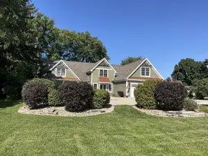 492 Endicott Road South Elgin IL 60177 MLS #MRD12491646 60 broker reciprocity