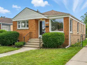 330 Geneva Avenue Bellwood IL 60104 MLS #MRD12497284 56 broker reciprocity
