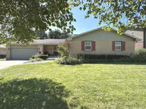 1820 E EAGLE Street Kankakee IL 60901 MLS #MRD12495675 48 broker reciprocity