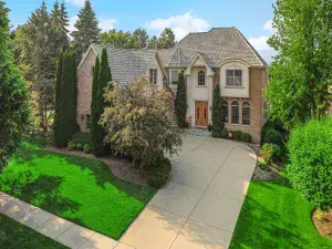 608 Sycamore Street Vernon Hills IL 60061 MLS #MRD12495566 56 broker reciprocity