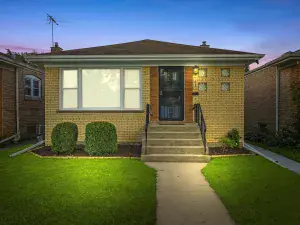 7532 S Saint Lawrence Avenue Chicago IL 60619 MLS #MRD12475943 46 broker reciprocity