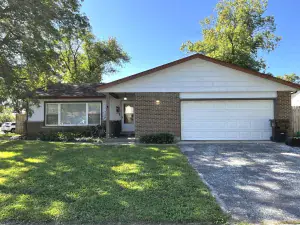 17308 Forestway Drive East Hazel Crest IL 60429 MLS #MRD12496435 48 broker reciprocity