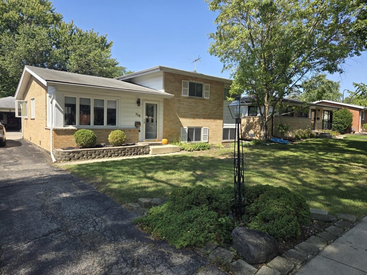 714 N Eastwood Avenue Mount Prospect IL 60056 MLS #MRD12466999 45 MLS #MRD12466999 image #0