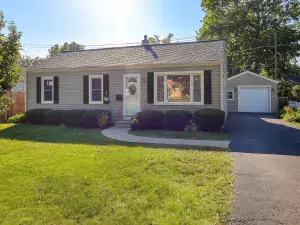 3S268 Twin Pines Drive Warrenville IL 60555 MLS #MRD12499589 60 broker reciprocity