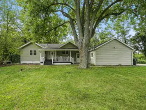 25601 S LINDEN Avenue Monee IL 60449 MLS #MRD12503814 52 broker reciprocity