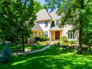 2 Prairie Landing Court Hawthorn Woods IL 60047 MLS #MRD12420503 54 broker reciprocity